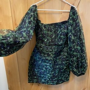 Asiyami Gold green puff sleeve bandage dress. Size small. Wedding or formal